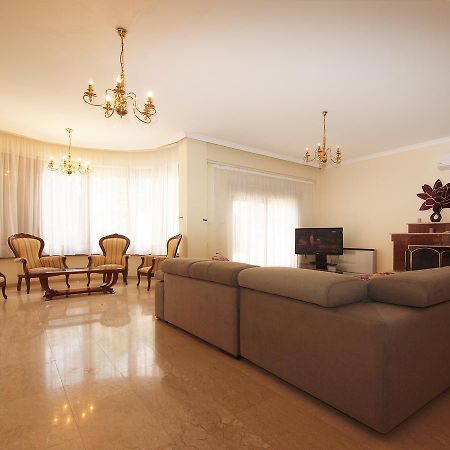 Patatas Villa Limassol Extérieur photo